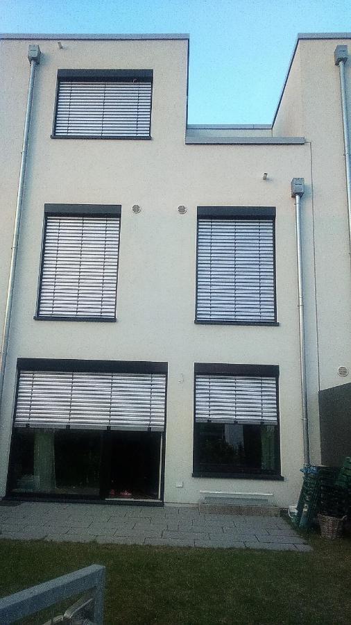 Privatzimmer Mit Balkon-Richtung Messe 汉诺威 外观 照片
