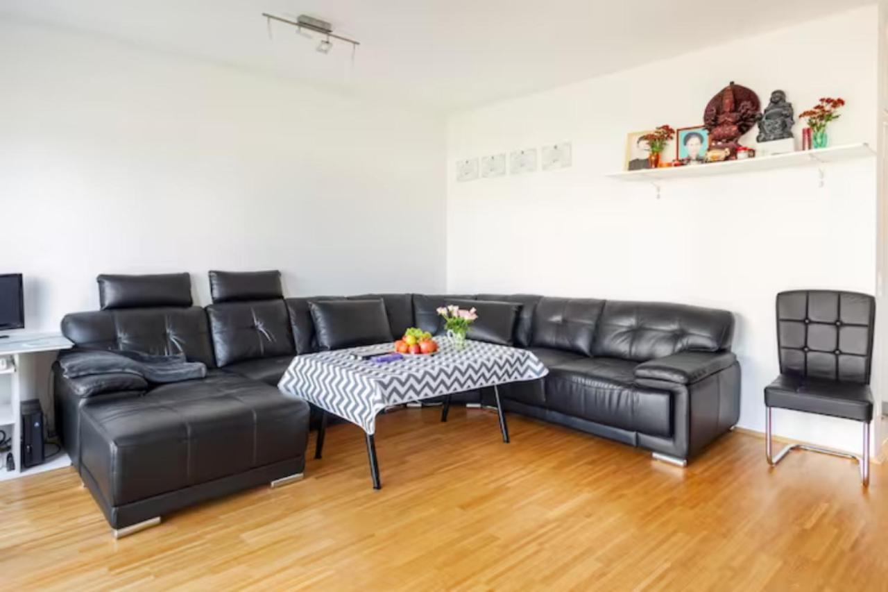 Privatzimmer Mit Balkon-Richtung Messe 汉诺威 外观 照片